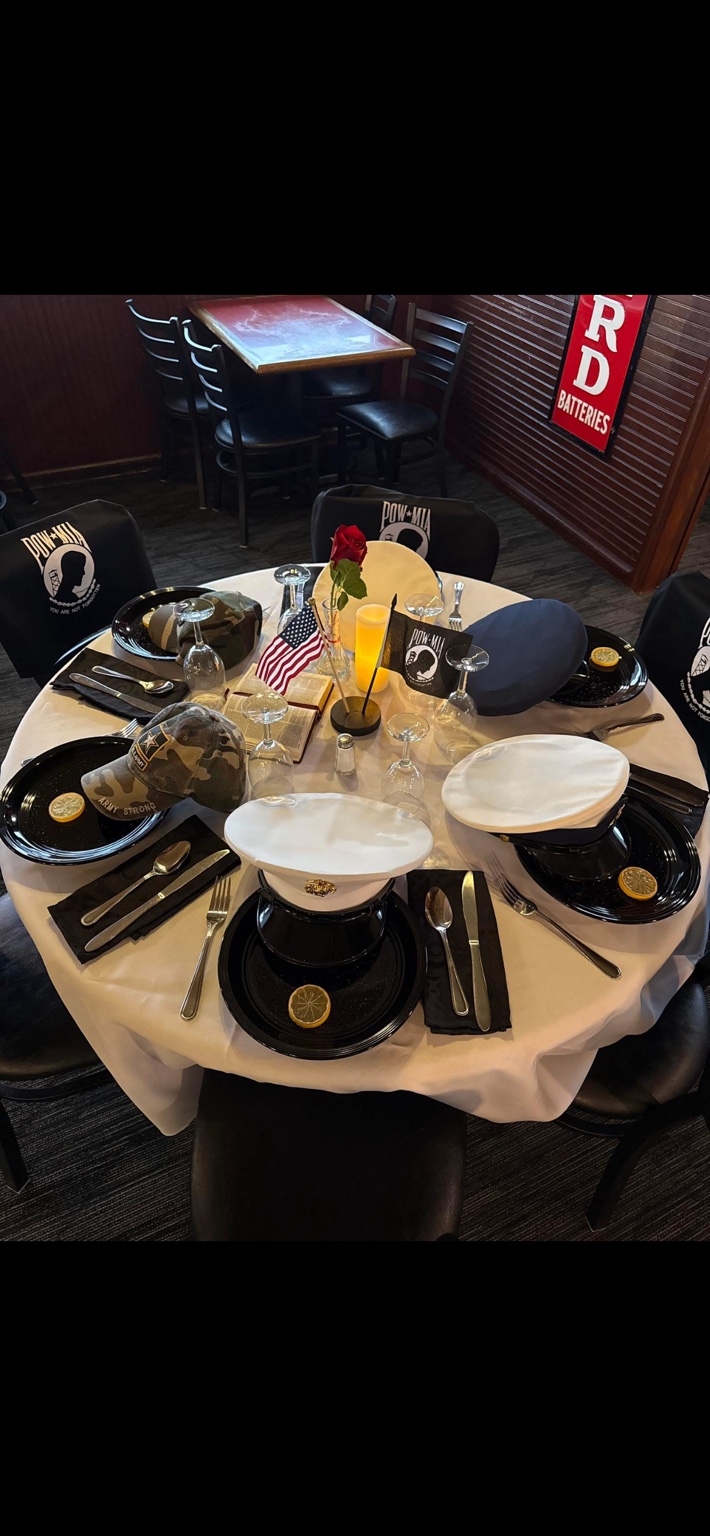 A close view of The Coachman’s Missing Man Table